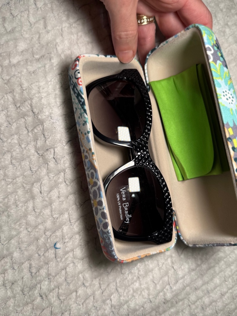 New Vera Bradley black sunnies with case